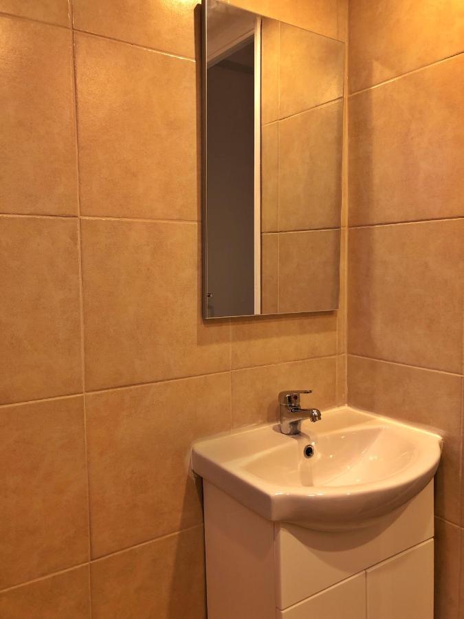 Argo Apartment 15Min From The Airport, 1Min From The Beach Artemis City Center Extérieur photo